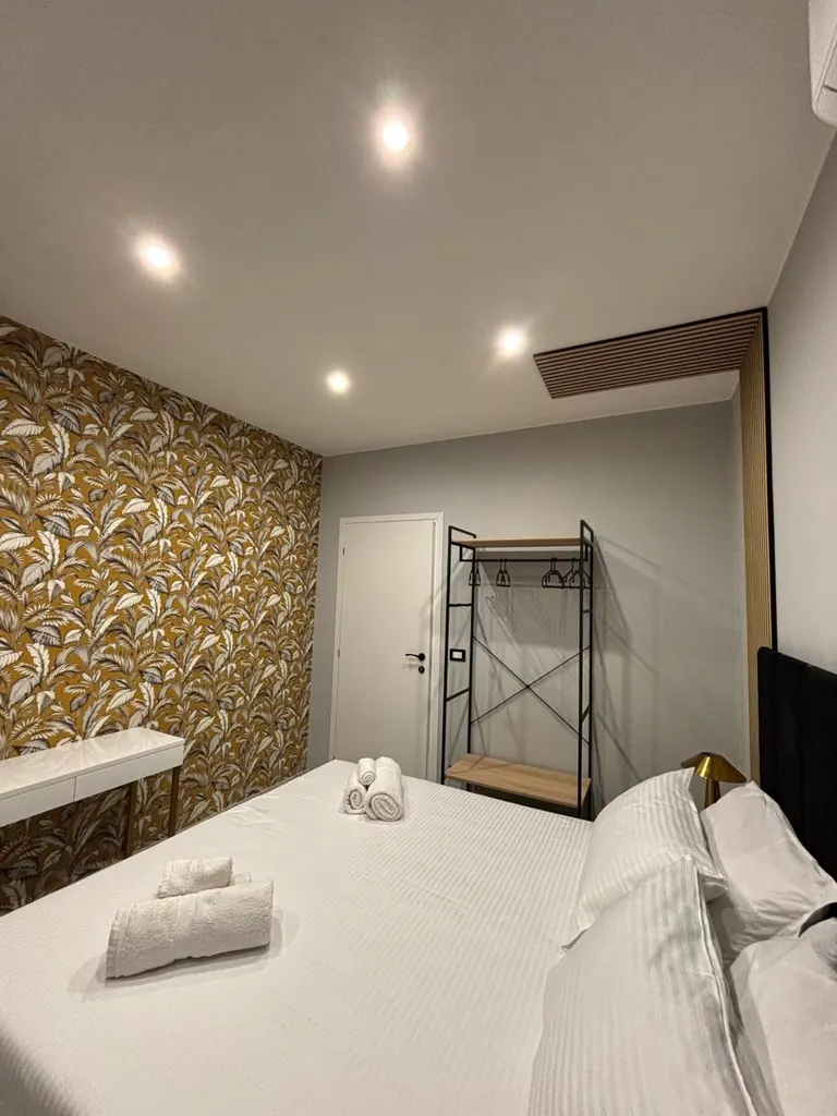 Camera Matrimoniale Superior con letto matrimoniale e vista città - foto 6